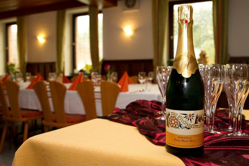 Gasthaus Zur Graesselmuehle Sasbach  Oda fotoğraf